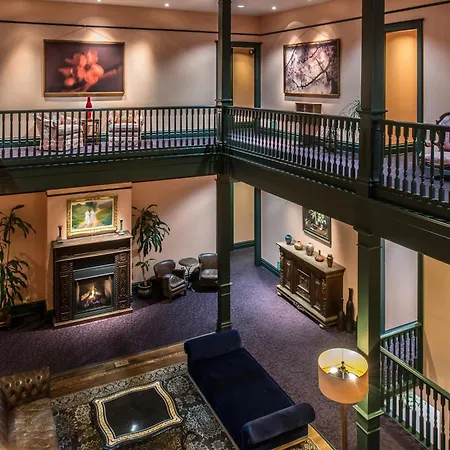 Montvale Hotel